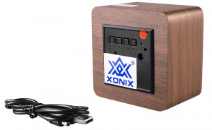 Mały Kwadratowy Budzik Drewniany XONIX - Wskazania Na Przemian Godzina Data Temperatura - Aktywacja Głosem - 3 Niezależne Alarmy - Regulacja Jasności Wyświetlacza - Kolor Brązowy