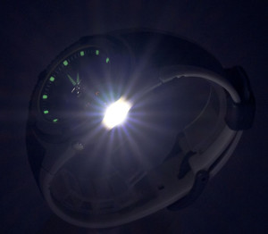 Uniwersalny Damski / Męski / Młodzieżowy Zegarek XONIX - Wbudowana Boczna Latarka LED - Sportowy - Wodoszczelny 100m - Tarcza Analogowa z Podświetleniem - Czarny