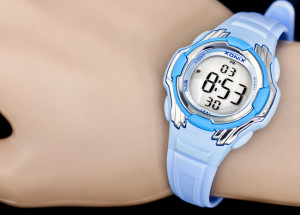 Dziecięcy Elektroniczny Zegarek Sportowy XONIX - Wodoodporny 100m - Wielofunkcyjny - Data, Alarm, Stoper, Timer, AM PM - Pudełko - Niebieski