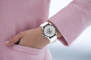 Klasyczny Damski Zegarek Charles Delon - Prosty i Elegancki Wzór - Syntetyczny, Biały Pasek