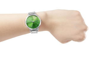 Niestandardowy Damski Zegarek Jordan Kerr Na Srebrnej Bransolecie - Głęboki Zielony Kolor Tarczy - Wyraźne Srebrne Indeksy